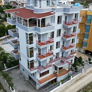 Vila Namiku Durrës