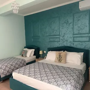 Apartment Next To The In, Durrës